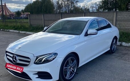 Mercedes-Benz E-Класс, 2019 год, 3 650 000 рублей, 10 фотография