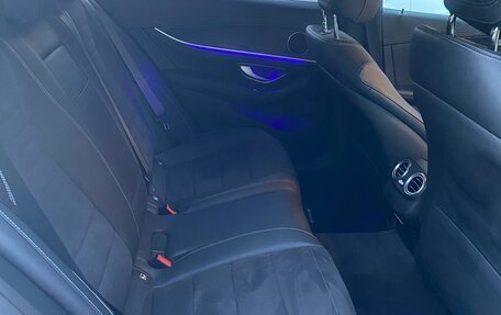 Mercedes-Benz E-Класс, 2019 год, 3 650 000 рублей, 15 фотография