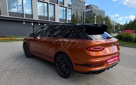 Bentley Bentayga I, 2022 год, 27 000 000 рублей, 13 фотография