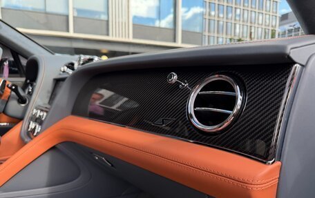 Bentley Bentayga I, 2022 год, 27 000 000 рублей, 22 фотография