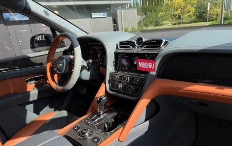 Bentley Bentayga I, 2022 год, 27 000 000 рублей, 23 фотография