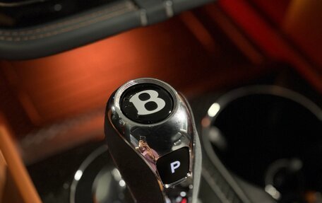 Bentley Bentayga I, 2022 год, 27 000 000 рублей, 32 фотография