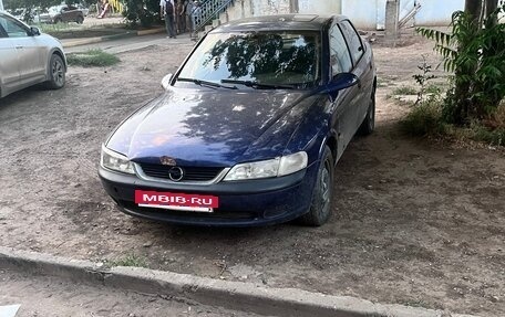 Opel Vectra B рестайлинг, 1997 год, 170 000 рублей, 8 фотография