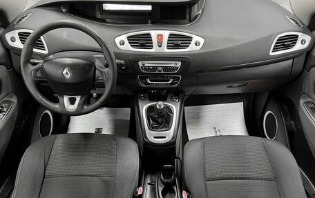Renault Scenic III, 2010 год, 795 000 рублей, 10 фотография