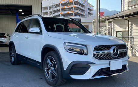 Mercedes-Benz GLB, 2023 год, 2 137 000 рублей, 1 фотография
