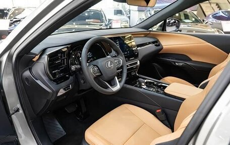 Lexus RX IV рестайлинг, 2025 год, 7 650 000 рублей, 7 фотография