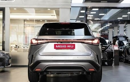 Lexus RX IV рестайлинг, 2025 год, 7 650 000 рублей, 5 фотография
