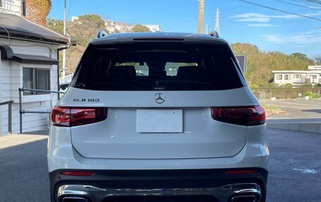 Mercedes-Benz GLB, 2023 год, 2 137 000 рублей, 5 фотография