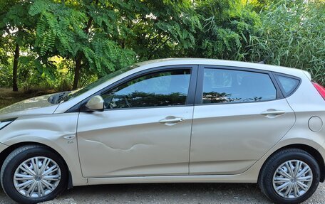 Hyundai Solaris II рестайлинг, 2012 год, 590 000 рублей, 11 фотография