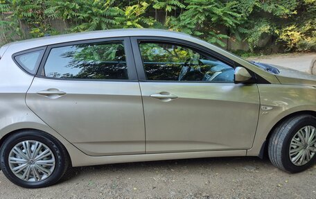 Hyundai Solaris II рестайлинг, 2012 год, 590 000 рублей, 12 фотография