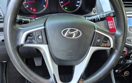 Hyundai Solaris II рестайлинг, 2012 год, 590 000 рублей, 14 фотография