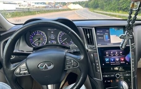Infiniti Q50 I рестайлинг, 2014 год, 1 700 000 рублей, 10 фотография