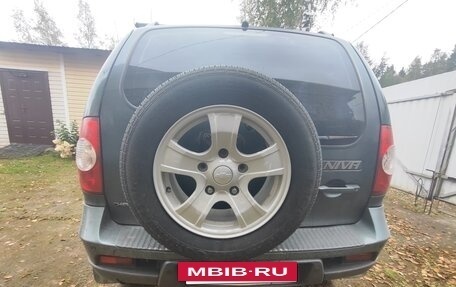 Chevrolet Niva I рестайлинг, 2012 год, 490 000 рублей, 4 фотография