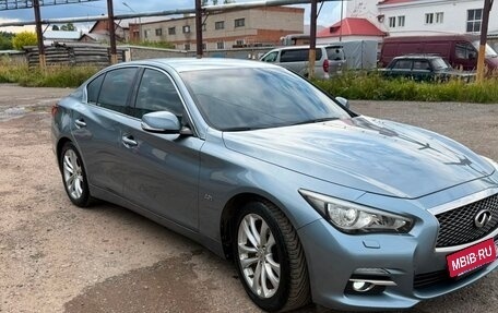 Infiniti Q50 I рестайлинг, 2014 год, 1 700 000 рублей, 3 фотография