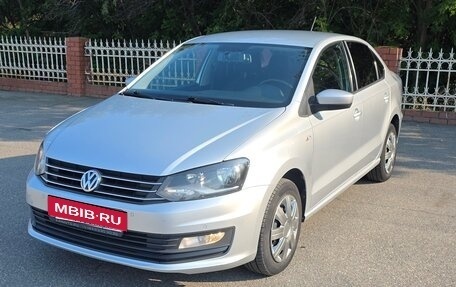 Volkswagen Polo VI (EU Market), 2016 год, 930 000 рублей, 2 фотография