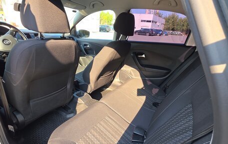 Volkswagen Polo VI (EU Market), 2016 год, 930 000 рублей, 16 фотография