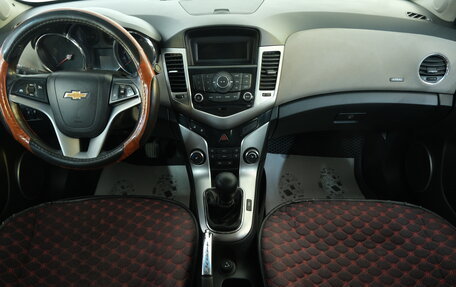 Chevrolet Cruze II, 2012 год, 899 000 рублей, 13 фотография
