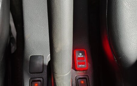 Suzuki SX4 II рестайлинг, 2010 год, 650 000 рублей, 35 фотография