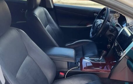 Toyota Camry, 2013 год, 1 300 000 рублей, 17 фотография