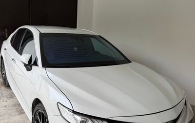 Toyota Camry, 2018 год, 2 350 000 рублей, 1 фотография