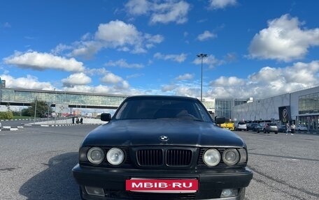 BMW 5 серия, 1993 год, 630 000 рублей, 6 фотография