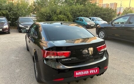 KIA Cerato III, 2010 год, 950 000 рублей, 3 фотография