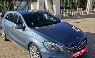 Mercedes-Benz A-Класс, 2014 год, 1 500 000 рублей, 3 фотография