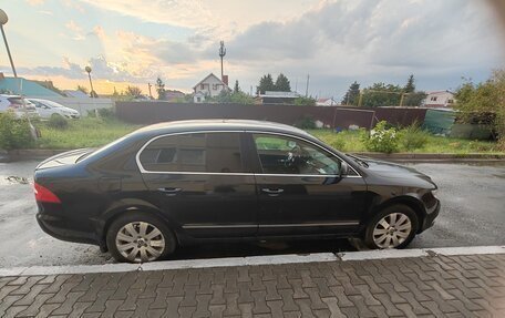 Skoda Superb III рестайлинг, 2012 год, 830 000 рублей, 4 фотография
