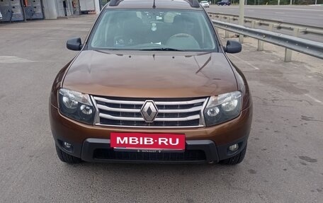 Renault Duster I рестайлинг, 2014 год, 800 000 рублей, 7 фотография