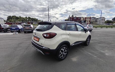 Renault Kaptur I рестайлинг, 2017 год, 1 385 000 рублей, 5 фотография