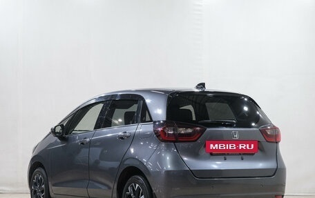 Honda Fit, 2020 год, 1 200 000 рублей, 5 фотография
