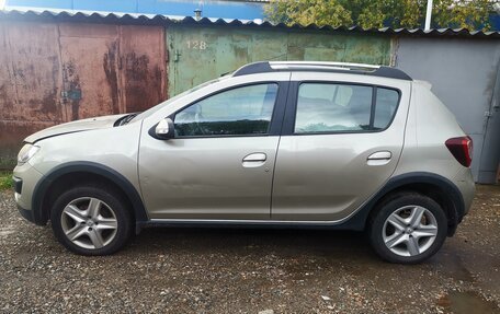 Renault Sandero II рестайлинг, 2015 год, 650 000 рублей, 9 фотография