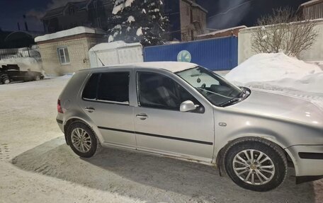 Volkswagen Golf IV, 1998 год, 240 000 рублей, 2 фотография
