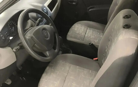 Renault Logan I, 2014 год, 550 000 рублей, 7 фотография