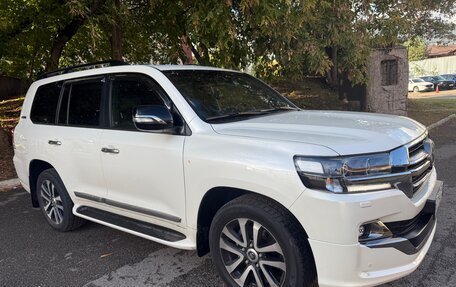 Toyota Land Cruiser 200, 2019 год, 10 000 000 рублей, 2 фотография