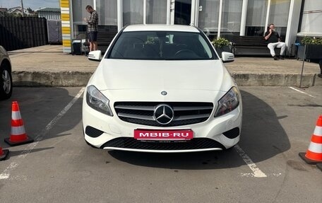 Mercedes-Benz A-Класс, 2014 год, 1 800 000 рублей, 1 фотография