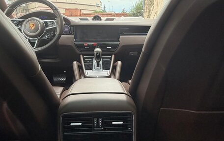 Porsche Cayenne III, 2020 год, 8 650 000 рублей, 3 фотография