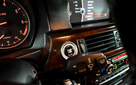 BMW 3 серия, 2011 год, 1 250 000 рублей, 17 фотография