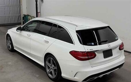 Mercedes-Benz C-Класс, 2015 год, 1 250 000 рублей, 4 фотография
