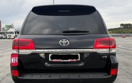 Toyota Land Cruiser 200, 2018 год, 8 000 000 рублей, 2 фотография