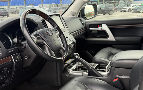 Toyota Land Cruiser 200, 2018 год, 8 000 000 рублей, 5 фотография