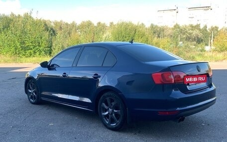 Volkswagen Jetta VI, 2012 год, 1 050 000 рублей, 17 фотография