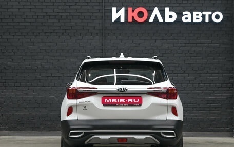 KIA Seltos I, 2021 год, 2 600 000 рублей, 6 фотография