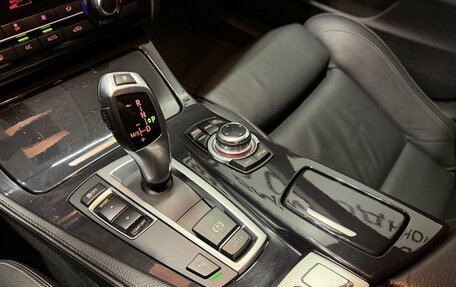 BMW 5 серия, 2015 год, 1 890 000 рублей, 18 фотография