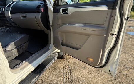 Mitsubishi Pajero Sport II рестайлинг, 2013 год, 1 950 000 рублей, 9 фотография