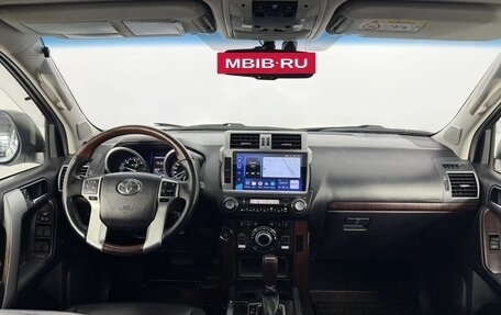 Toyota Land Cruiser Prado 150 рестайлинг 2, 2016 год, 3 450 000 рублей, 25 фотография