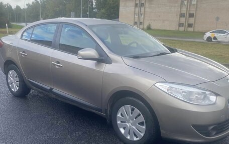 Renault Fluence I, 2012 год, 900 000 рублей, 1 фотография