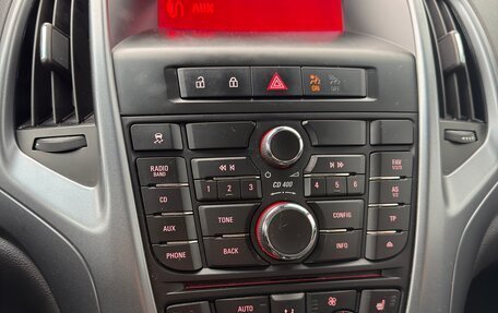 Opel Astra J, 2013 год, 550 000 рублей, 11 фотография