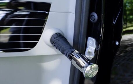 Mercedes-Benz V-Класс, 2024 год, 17 000 000 рублей, 25 фотография