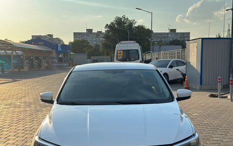 Volkswagen Polo VI (EU Market), 2020 год, 1 600 000 рублей, 2 фотография